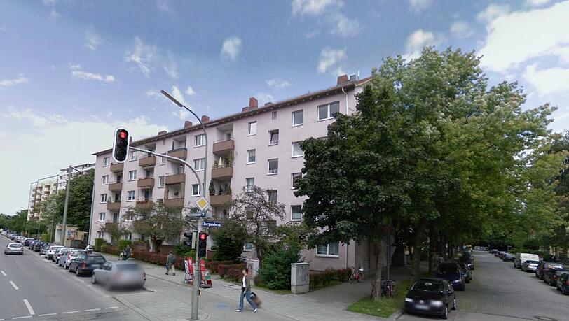 Auch dieser Teil der Wohnanlage soll in einem schlechten Zustand sein. Auch dieser Teil der Wohnanlage soll in einem schlechten Zustand sein.