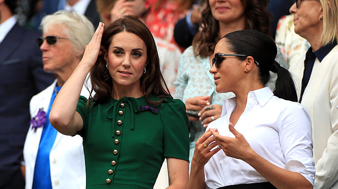 Wimbledon 2019: Prinzessin Kate und Herzogin Meghan erschienen gemeinsam. Doch offenbar herrschte schon damals eisige Stimmung.