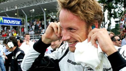 Holte sich seinen ersten WM-Titel: Jenson Button. Holte sich seinen ersten WM-Titel: Jenson Button.