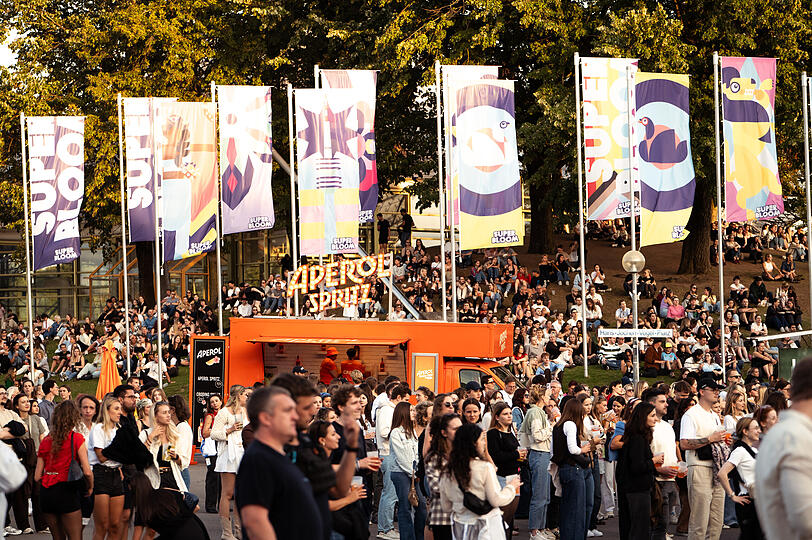 Beste Stimmung beim Superbloom-Festival im Olympiapark.