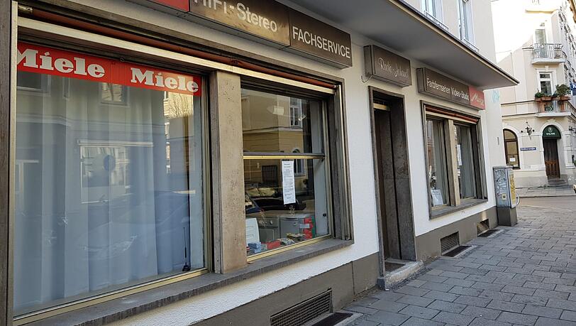 Schließt nach 71 Jahren: Radio-Johandl in der Kellerstraße. Schließt nach 71 Jahren: Radio-Johandl in der Kellerstraße.