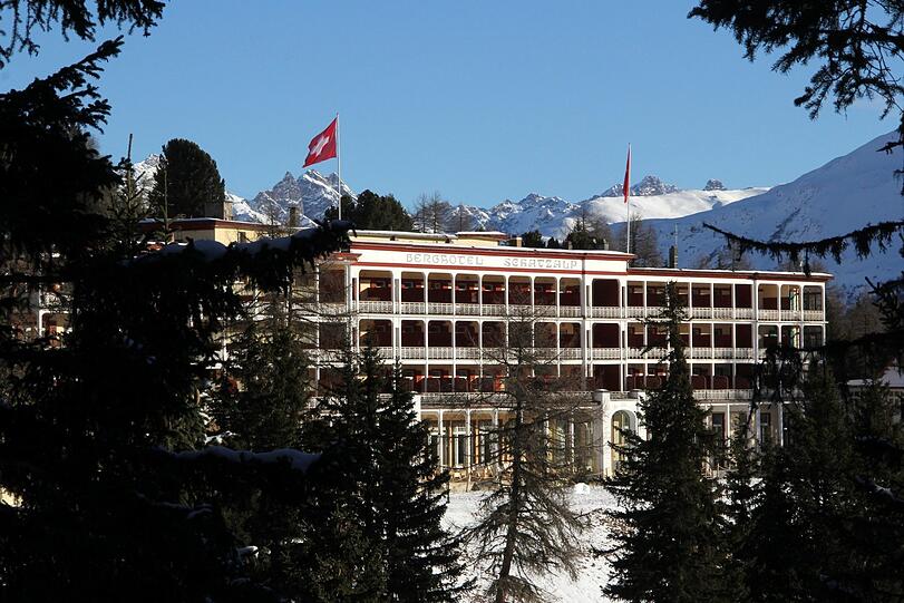 Am Silvesterabend des Jahres 1900 ging das Sanatorium in Betrieb, nach gut 50 Jahren war es überflüssig geworden Tabletten heilten nun TBC. Aus dem Sanatorium, das Thomas Mann mehrfach in seinem Roman "Zauberberg" erwähnt, wurde ein Hotel.