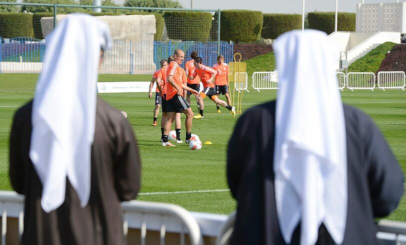 Tag 2 im Trainingslager des FC Bayern in Doha.