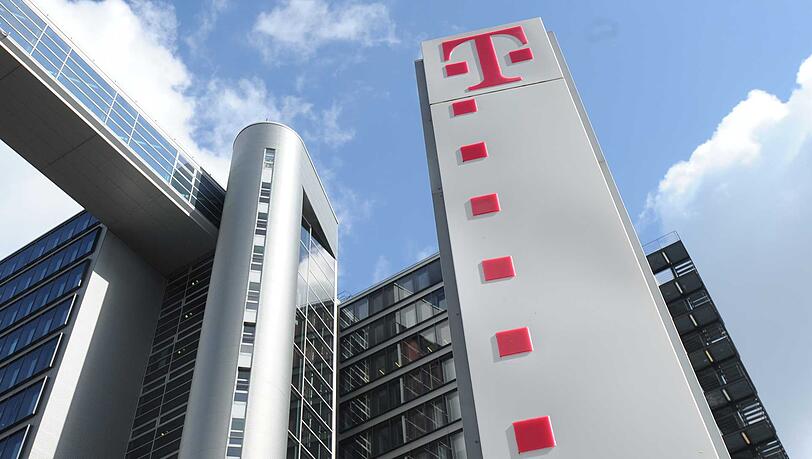 Warnstreiks bei der Telekom in München: Rund 500 Beschäftigte hat Verdi zum Streik aufgefordert. Warnstreiks bei der Telekom in München: Rund 500 Beschäftigte hat Verdi zum Streik aufgefordert.