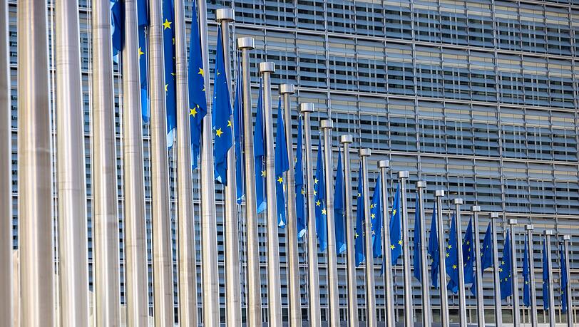 Die EU-Kommission wehrt sich gegen die Vorwürfe, die in Teilen bereits lange bekannt sind. (Archivbild)