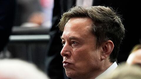 Elon Musk wehrt sich gegen franz&ouml;sische Ermittlungen gegen seine Onlineplattform X. (Archivbild)