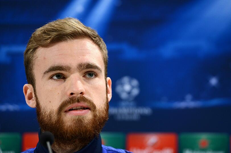 Schalke 04 will keine sechs Millionen für den ausgeliehen Bayern-Spieler Jan Kichhoff zahlen
