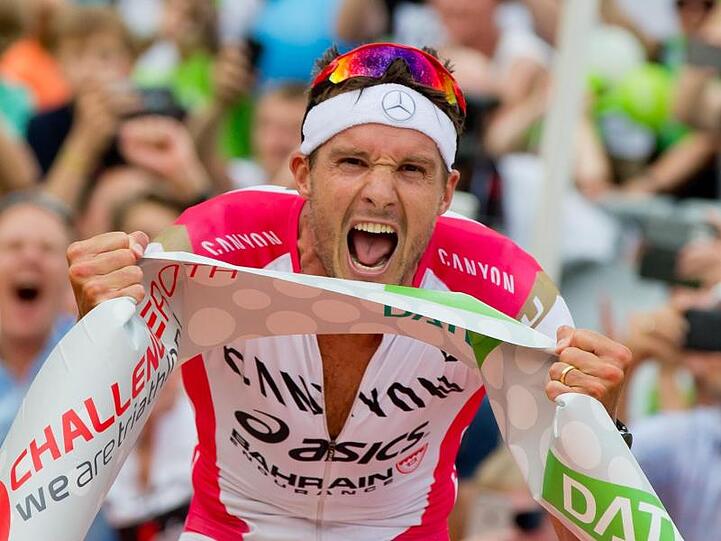 Triathlet Jan Frodeno sicherte sich nach 2015 und 2016 zum dritten Mal den Titel bei der Ironman-WM auf Hawaii.