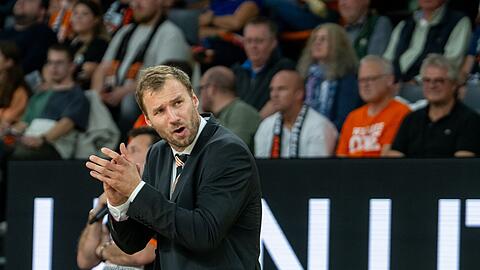In Ulm wurde Trainer Anton Gavel Deutscher Meister. Nun zieht es ihn an eine alte Wirkungsstätte zurück.