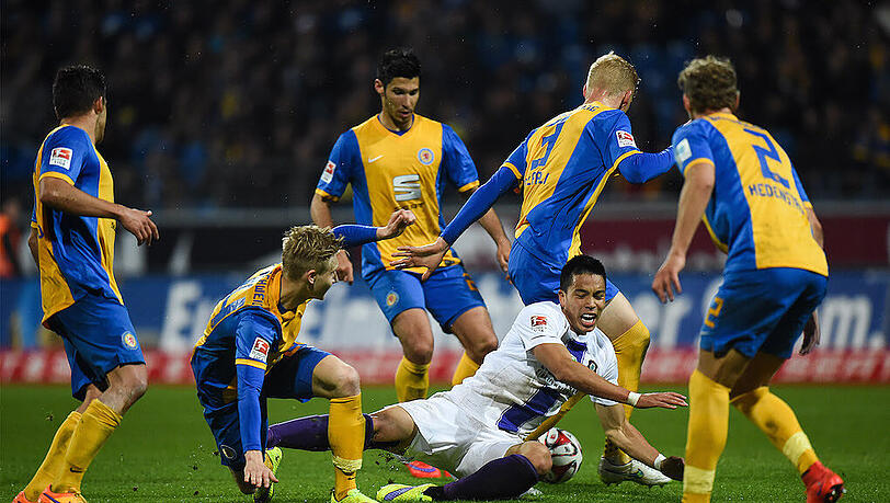 Tor erzielt und doch verloren: Bobby Wood verlor mit Aue in Braunschweig. Tor erzielt und doch verloren: Bobby Wood verlor mit Aue in Braunschweig.