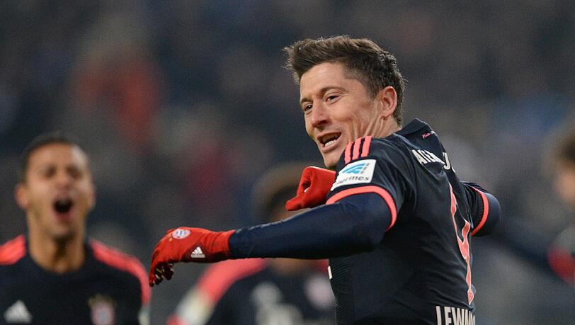 Jubelt in absoluter Regelmäßigkeit: Bayern-Stürmer Robert Lewandowski. Jubelt in absoluter Regelmäßigkeit: Bayern-Stürmer Robert Lewandowski.