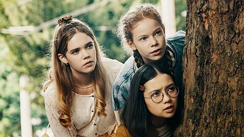 "Die drei !!!" im Einsatz: (von l.): Lilith Johna als Marie Grevenbroich, Bella Bading als Franzi Winkler, Purnima Grätz als Kim Jülich.