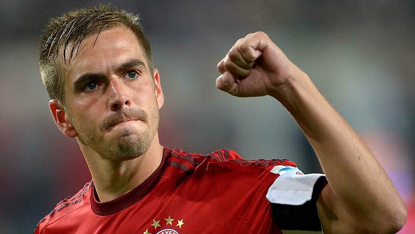 Für immer FC Bayern! Philipp Lahm will seine Karriere beim Rekordmeister beenden. Für immer FC Bayern! Philipp Lahm will seine Karriere beim Rekordmeister beenden.