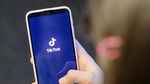 Microsoft soll am US-Geschäft der Videoplattform Tiktok interessiert sein.