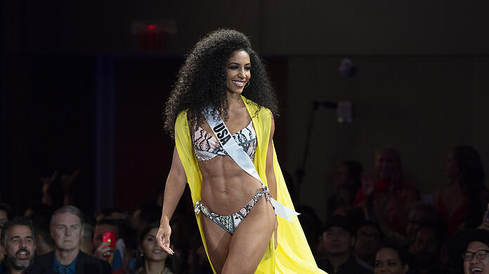 Cheslie Kryst wurde 2019 zur schönsten Frau der USA gekürt