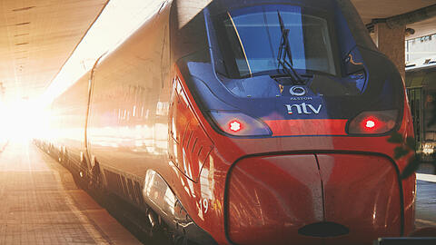 Ein Italo-Zug in Italien. In Deutschland sollen sie blau werden - und von Siemens kommen.
