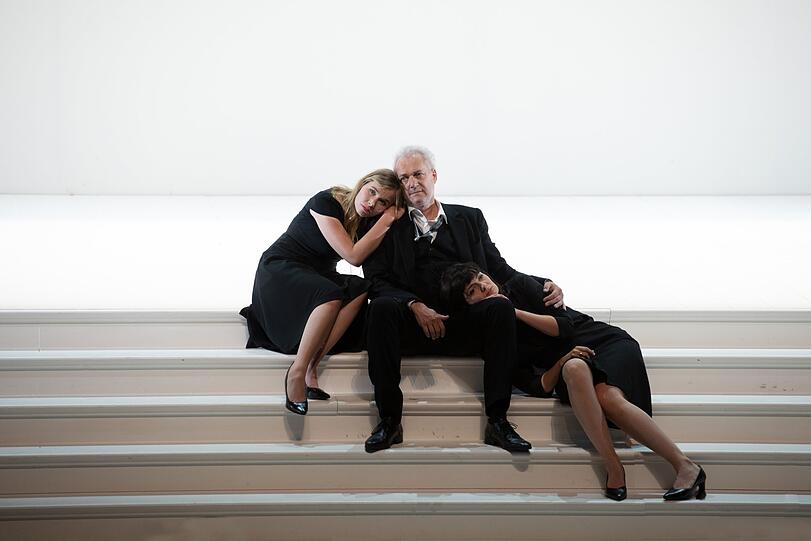 "Cosi fan tutte" im Großen Festspielhaus.