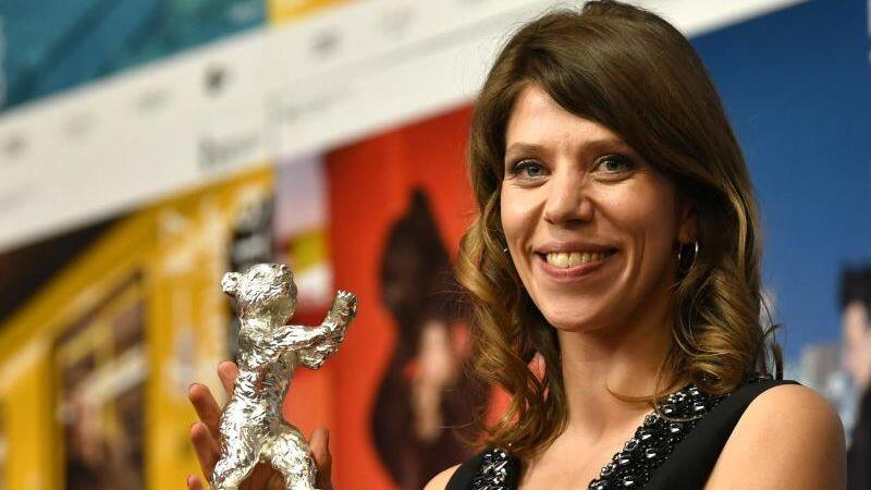 Für ihren Film "Systemsprenger" hat Nora Fingscheidt auf der Berlinale den Silbernen Bären (Alfred Bauer Preis) bekommen.