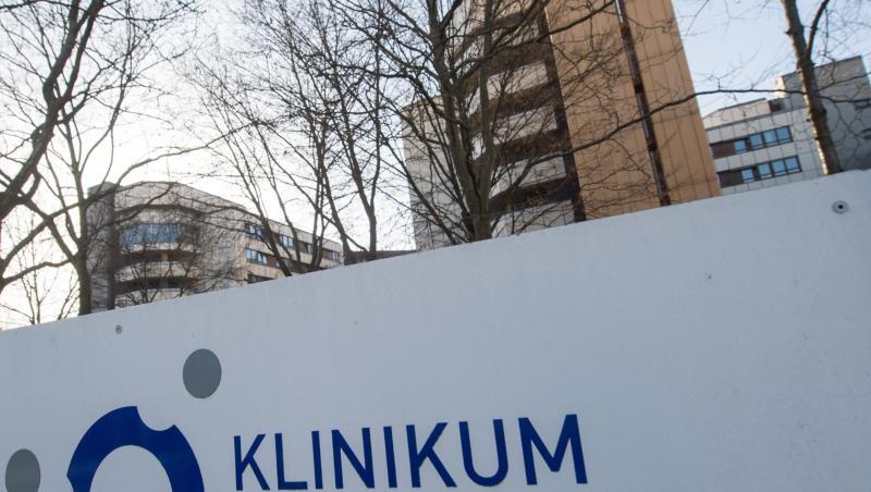 Ein Schild mit der Aufschrift "Klinikum Ingolstadt" vor dem Krankenhaus. Foto: Armin Weigel/Archiv Ein Schild mit der Aufschrift "Klinikum Ingolstadt" vor dem Krankenhaus. Foto: Armin Weigel/Archiv