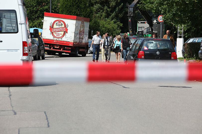 Die weiteren Bilder vom Tatort an der Kreuzung Georgenstraße/Germeringer Straße.