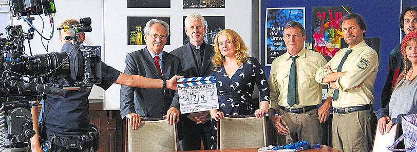 Das Set im Rathaus mit Alt-OB Christian Ude, Karl Schermann, Margret Völker, Johann Schuler und Winfried Frey.