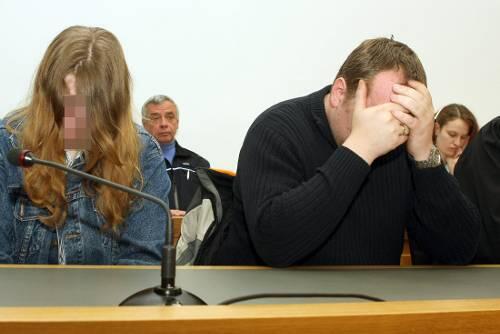 Judith und Guido H. ließen ihr nur 14 Monate alt gewordenes Kind qualvoll sterben.