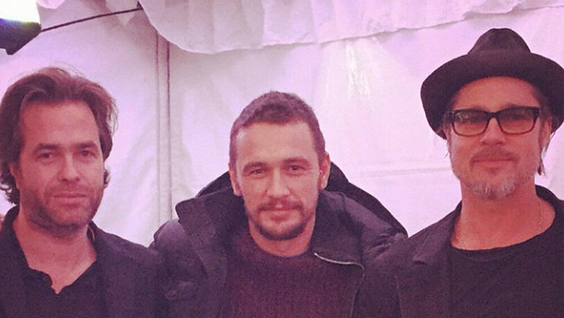 James Franco versammelt seine Freunde und Kollegen Brad Pitt und Rupert Goold um sich James Franco versammelt seine Freunde und Kollegen Brad Pitt und Rupert Goold um sich