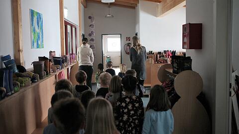 50 Kinder sind beim simulierten Blackout im Kindergarten in Schönau am Königssee. Normalerweise sind es 180.
