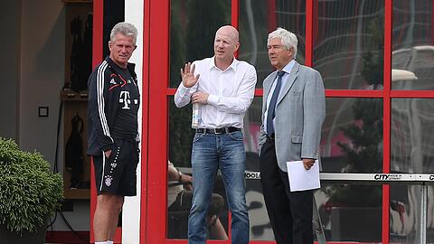 &bdquo;Exzellent&ldquo;, &bdquo;überragend&ldquo;, &bdquo;eine Wellenlänge&ldquo; &ndash; Matthias Sammer und Jupp Heynckes schwärmen nach zweieinhalb Wochen über das gemeinsame Miteinander. Beide wissen aber, dass die &bdquo;Prüfungen&ldquo; noch kommen - und der Münchner Dreifach-Vize den Erfolg unbedingt braucht.