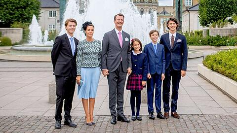 Von links nach rechts: Prinz Felix, Prinzessin Marie, Prinz Joachim, Prinzessin Athena, Prinz Henrik und Prinz Nikolai - noch bis Ende des Jahres.