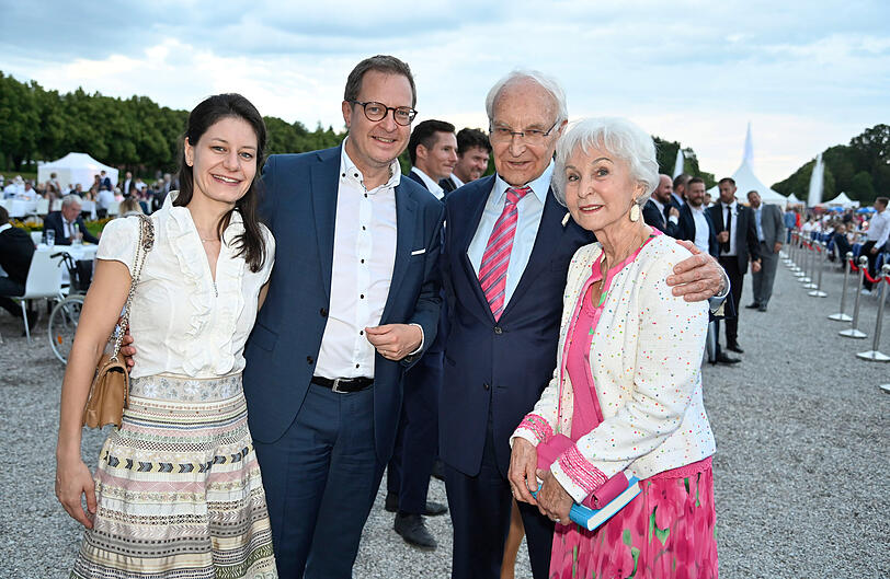 Martin Huber mit Frau Katrin und Edmund Stoiber mit Frau Karin