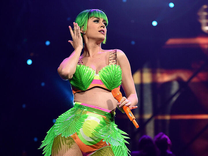 Katy Perry bei einem Auftritt ihrer "Prismatic World Tour" in Anaheim