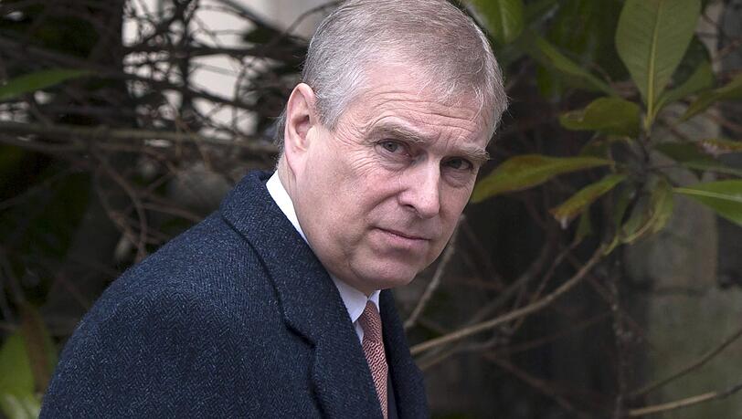 Prinz Andrew, Herzog von York. Prinz Andrew, Herzog von York.