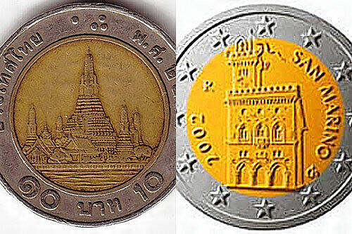 Ganz schön ähnlich: Zum Vergleich rechts eine Zwei-Euro-Münze aus San Marino, links die Zehn-Baht-Münze aus Thailand.