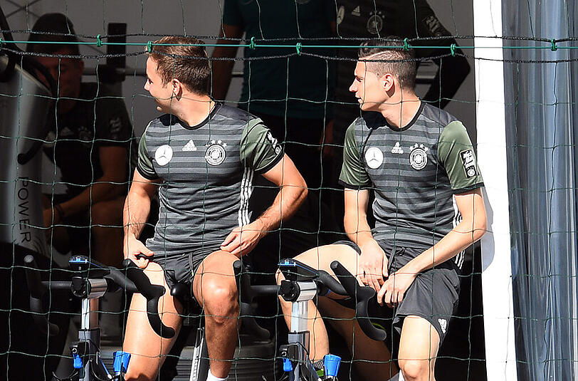 Mario Götze muss weichen, für ihn startet Julian Draxler in die Partie gegen die Slowakei!