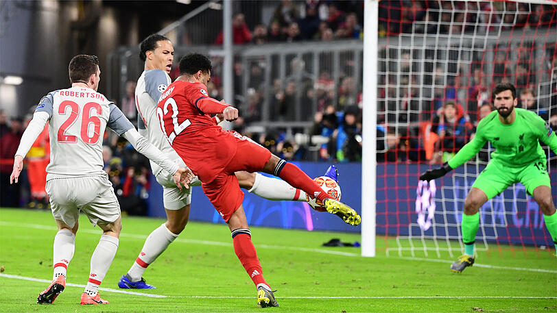 SERGE GNABRY, NOTE 3: Sein Schuss vollendete Liverpools Matip zum 1:1 (39.). Sonst war wenig von Gnabry zu sehen, der robuste Robertson erwies sich als starker Gegner.