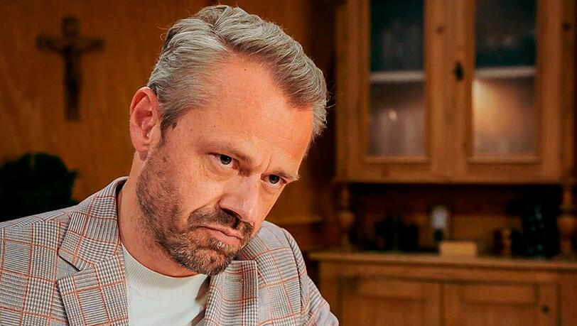 "Sturm der Liebe": Erik startet seinen Podcast. "Sturm der Liebe": Erik startet seinen Podcast.