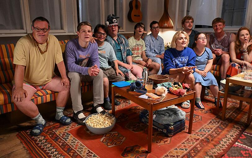 Kann die Reisegruppe den Urlaub in den Bergen wirklich genie&szlig;en?