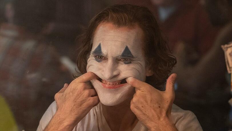 Joaquin Phoenix erhielt für seine Darstellung in "Joker" einen Oscar. Joaquin Phoenix erhielt für seine Darstellung in "Joker" einen Oscar.