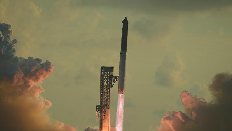 Das Raketensystem "Starship" von SpaceX startet von Starbase in Texas zu einem Testflug. (Archivbild) Das Raketensystem "Starship" von SpaceX startet von Starbase in Texas zu einem Testflug. (Archivbild)
