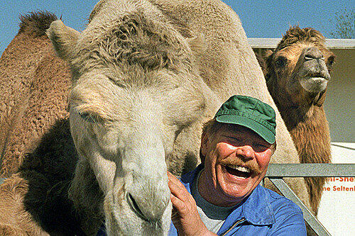 War für jeden Spaß zu haben: Karl-Heinz Wildmoser im Tierpark Hellabrunn.