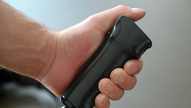 Pfefferspray (Symbolbild). Pfefferspray (Symbolbild).
