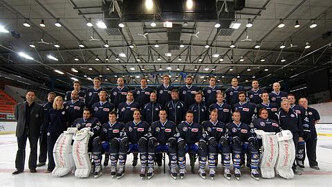 Der gesamte Kader des EHC München für die Saison 2011/12.