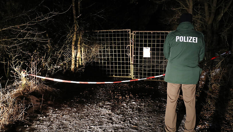 Die toten Teenager waren in einer Gartenlaube erstickt.