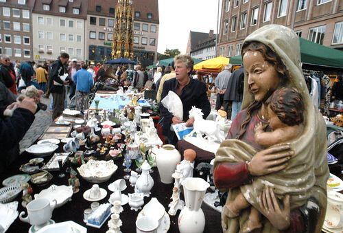 Am Freitag findet der nächste Trempelmarkt statt. 2500 Händler werden ihre Waren in der City anbieten. Ein privater Sicherheitsdienst, um dessen Vertrag es jetzt Ärger gibt, wird für Ordnung sorgen.