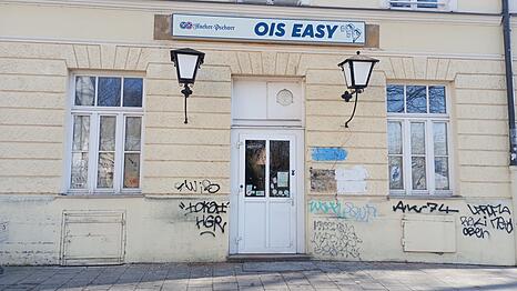 Am 25. April feiert das Ois Easy in Untergiesing mit seinen Stammg&auml;sten Abschied.