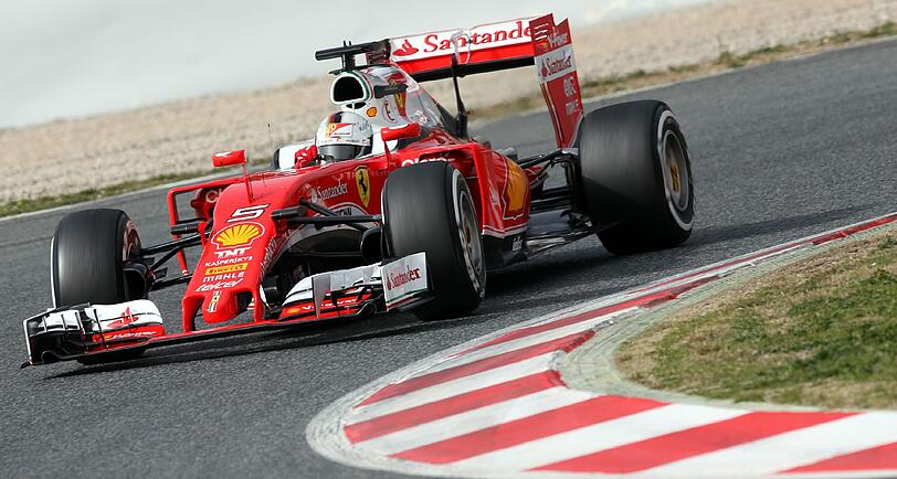Ferrari-Pilot Sebastian Vettel im neuen SF16-H.