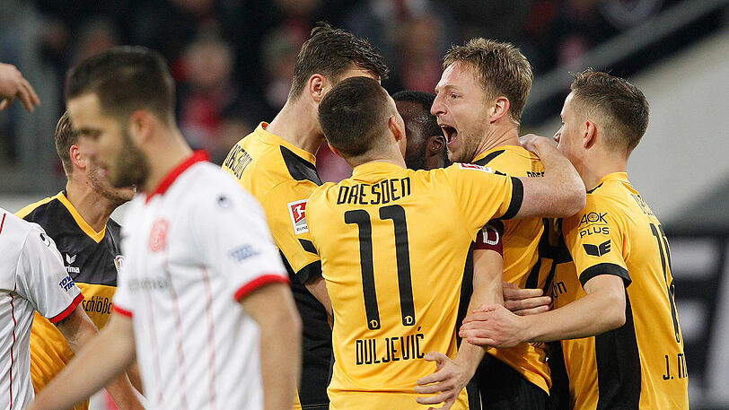 Dynamo jubelt: Dresden konnte am Montagabend gegen die Fortuna aus Düsseldorf gewinnen.