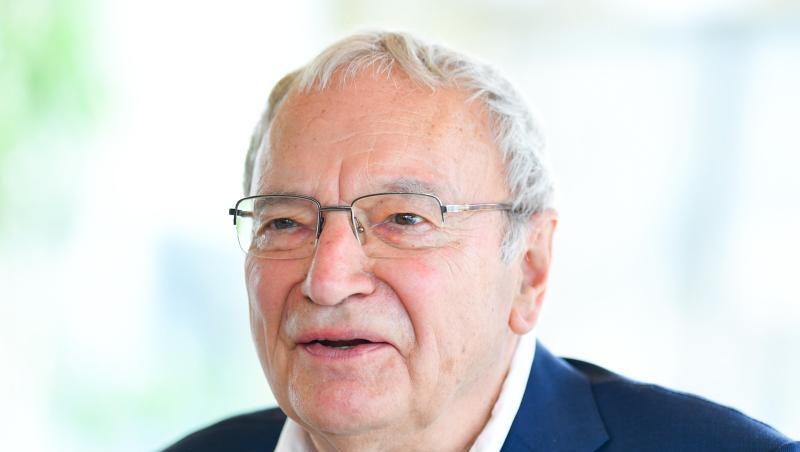 Der deutsche Schriftsteller Uwe Timm. Der deutsche Schriftsteller Uwe Timm.