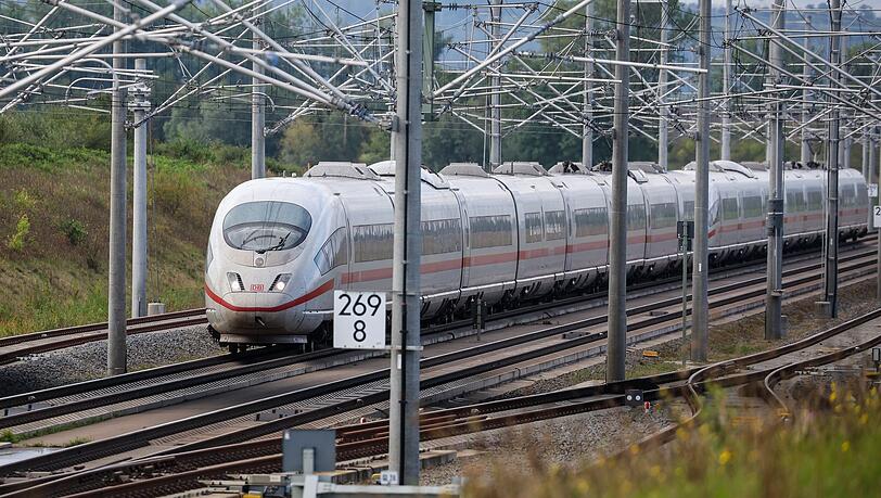 Züge zwischen europäischen Metropolen sollen künftig deutlich schneller fahren können. (Archivbild) Züge zwischen europäischen Metropolen sollen künftig deutlich schneller fahren können. (Archivbild)